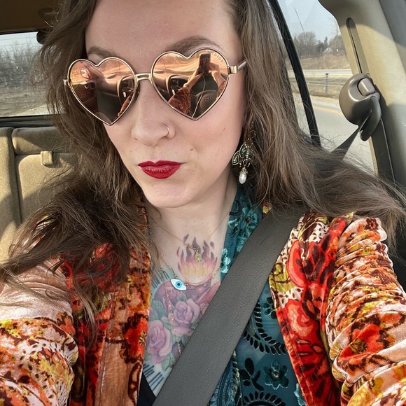 ☮️LIKE THIS POST TO BE NOTIFIED WHEN WE GO LIVE☮️ - Picture 1 of 4